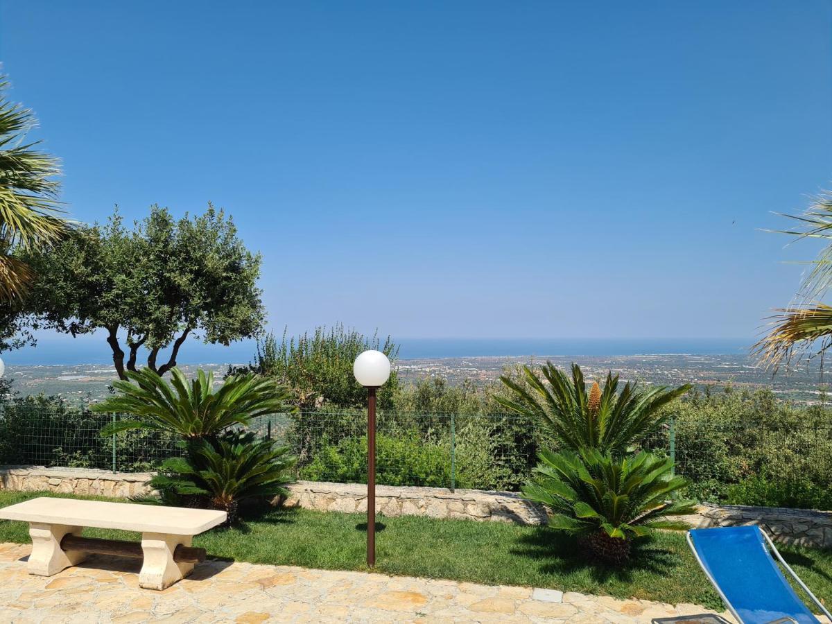 Villa Maremonti Monopoli Esterno foto